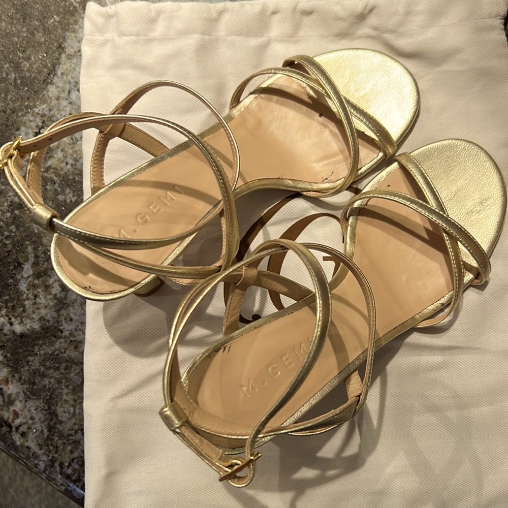 M Gemi Italian Leather sandals
